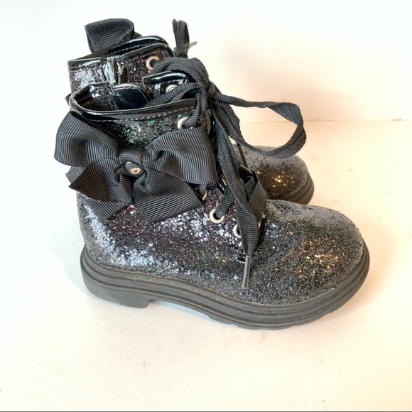 JOJO SIWA Black Glitter/Sparkle Bow High-Top Sneakers—SZ. 6 - Picture 8 of 16